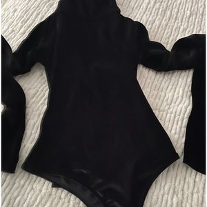 ALIX BLACK VELVET THONG - LONG SLEEVE WITH BOW DETAIL - SMALL